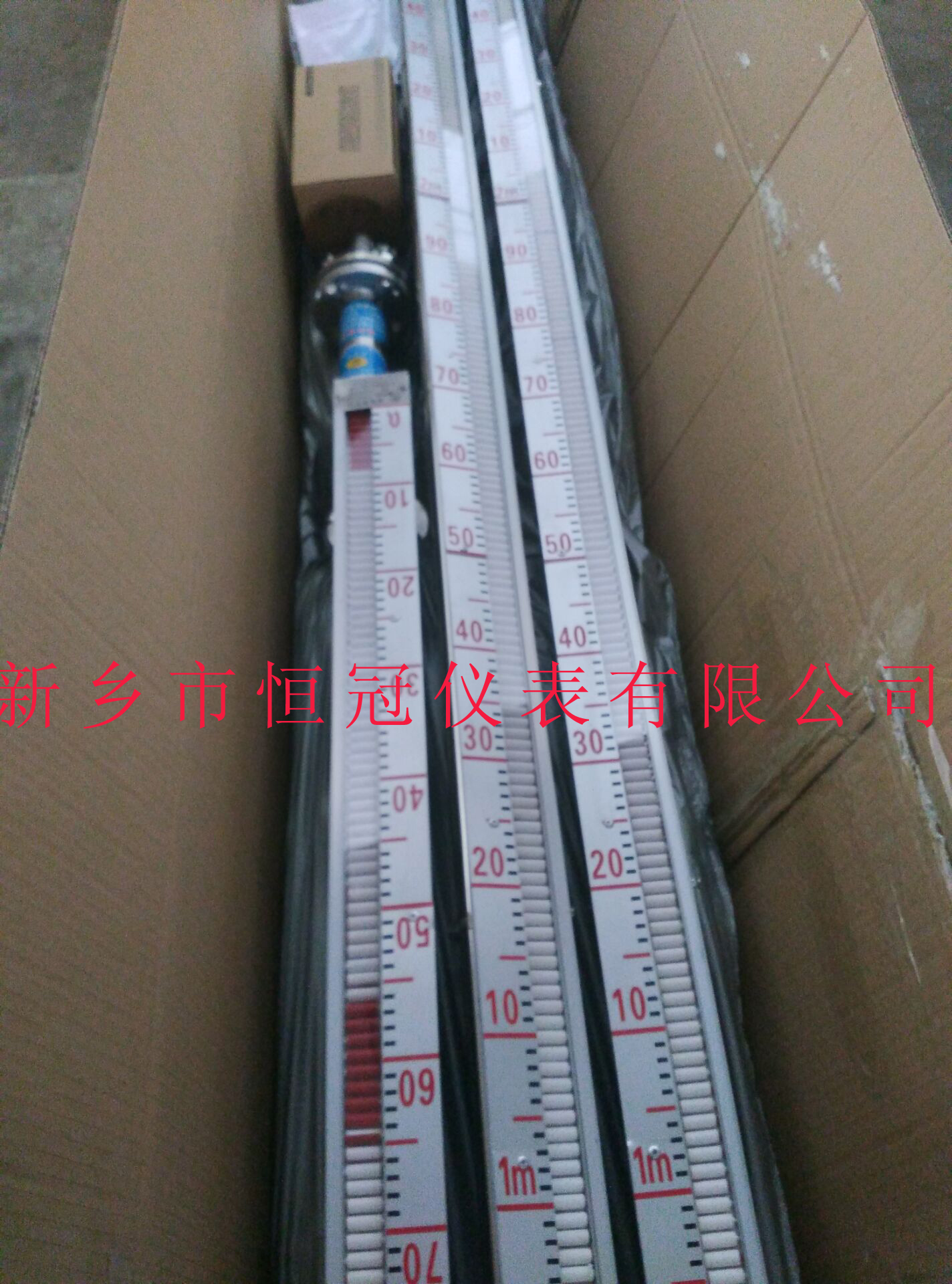 大連訂制的磁性翻板式液位計已發(fā)貨，李經(jīng)理您保持手機暢通，以方便接收